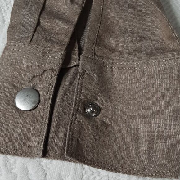 Cato Tan Clasp Button Down Shirt with  Drawstring Synch Waist - Picture 7 of 11